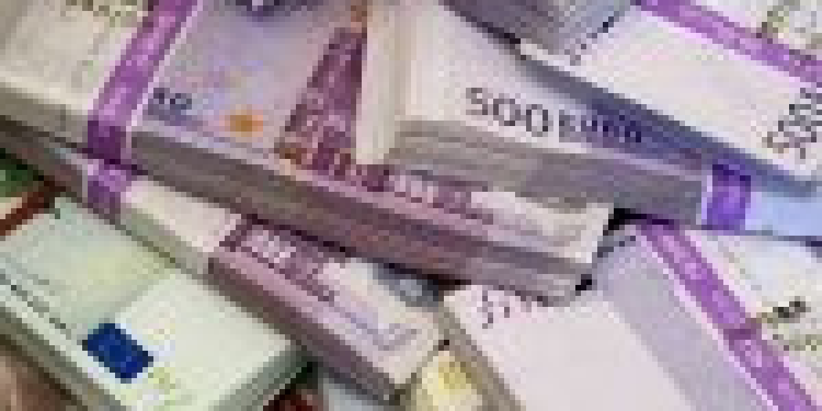 The Paradox of Trust in the World of Counterfeit Money Sellers