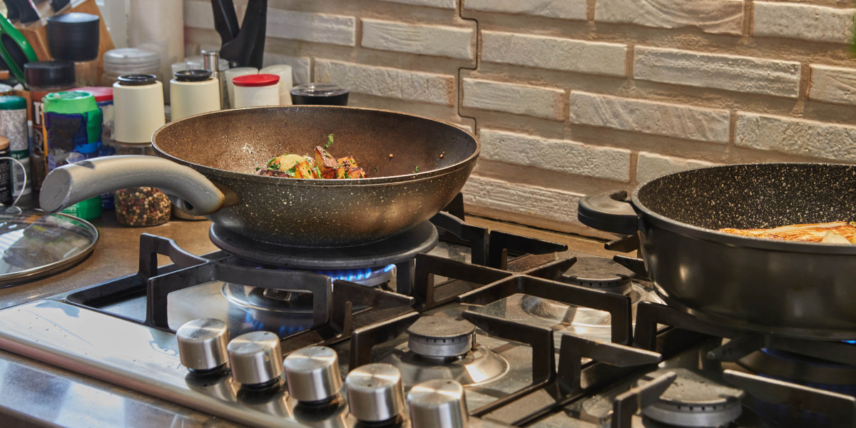 You'll Never Guess This Kitchen With Built In Oven's Tricks